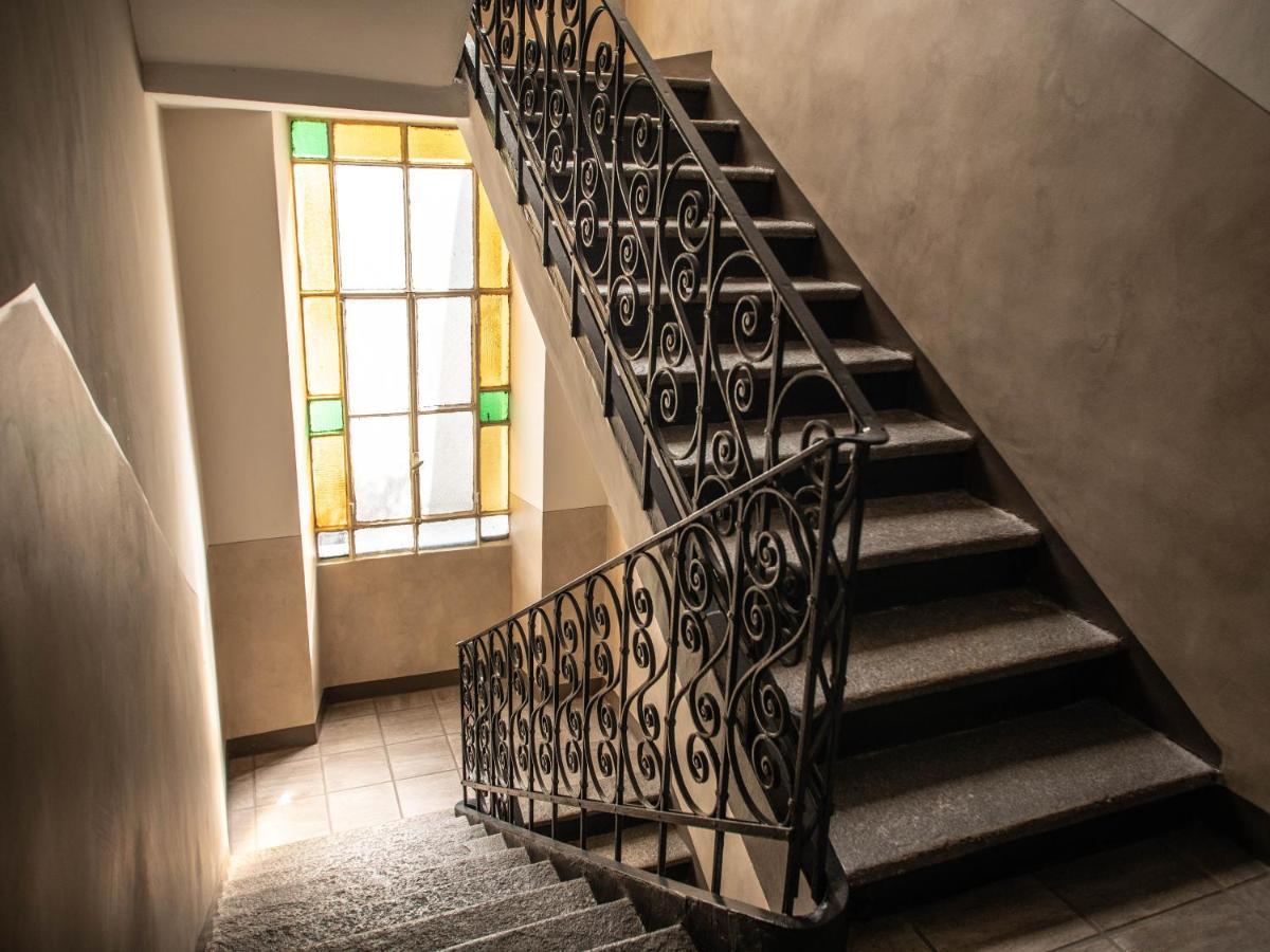 Splendido Appartamento Vicino Al Cuore Di Torino Turim Exterior foto